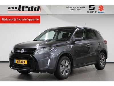 Grijs Occasion 2025 Suzuki Vitara SUV | € 28.950 (Eerlijke prijs)