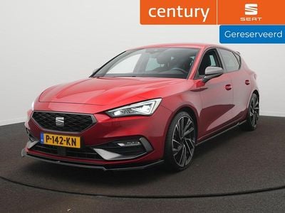 Occasion Seat Leon Business 2022 Rood Hatchback