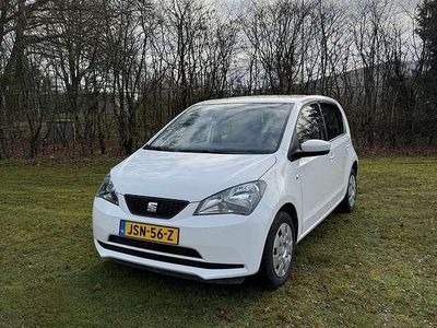 Wit Gebruikt 2015 Seat Mii Chic Hatchback | € 7.750 (Eerlijke prijs)