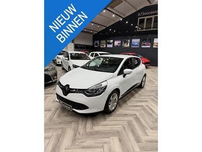 Wit Occasion 2016 Renault Clio IV Hatchback | € 7.950 (Eerlijke prijs)