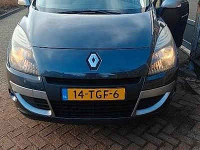 Gebruikt 2012 Renault Scénic III | € 4.600 (Eerlijke prijs)