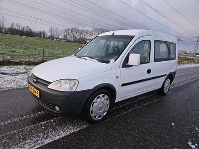 Wit Gebruikt 2011 Opel Combo Sedan | € 4.950 (Iets duurder)