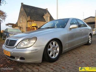 Grijs Gebruikt 2000 Mercedes S320 Sedan | € 1.200