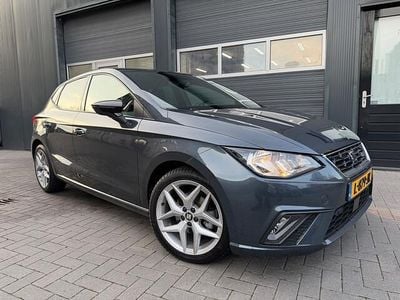 Grijs (metallic) Occasion 2021 Seat Ibiza Business Hatchback | € 14.950 (Goede deal)