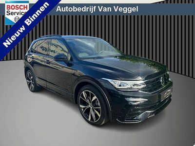Zwart Occasion 2021 VW Tiguan R-line SUV | € 34.950 (Eerlijke prijs)