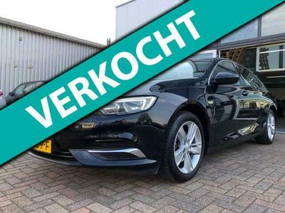 tweedehands Opel Insignia Grand Sport 1.6 CDTI Business Executive led half leer navigatie climate controle cruise controle lm-velgen trekhaak