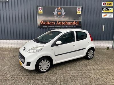 Occasion Peugeot 107 68 PK (50 kW) 2012 Wit Hatchback