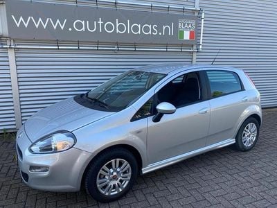 Occasion Fiat Punto Pop 101 PK (74 kW) 2015 Grijs Hatchback