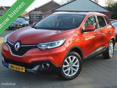 Rood Occasion 2016 Renault Kadjar Intens SUV | € 12.950 (Eerlijke prijs)