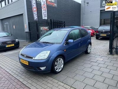 Occasion Ford Fiesta Futura 69 PK (50 kW) 2005 Blauw Hatchback