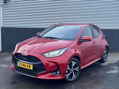 Occasion Toyota Yaris Hybrid Edition 116 PK (85 kW) 2024 Rood Hatchback