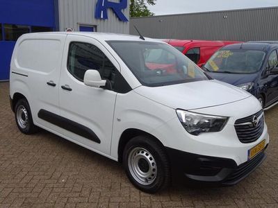 tweedehands Opel Combo 1.5D L1H1 Edition 102 PK AIRCO NAVI CRUISE CONTROL