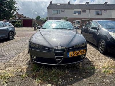 Alfa Romeo 159