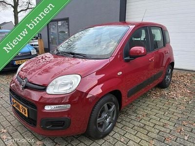 Rood Gebruikt 2013 Fiat Panda Hatchback | € 3.495 (Eerlijke prijs)