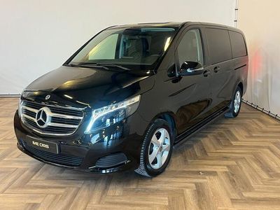 Mercedes V220