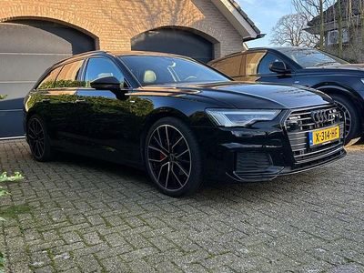 Occasion Audi A6 Comfort 2023 Zwart (metallic) Stationwagen