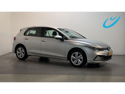 Grijs Gebruikt 2021 VW Golf VIII Life Hatchback | € 19.400 (Eerlijke prijs)