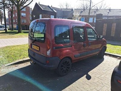 Rood Gebruikt 2003 Renault Kangoo Stationwagen | € 1.750 (Super prijs)