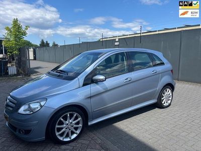 Mercedes B170