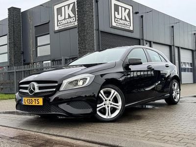 Zwart Gebruikt 2014 Mercedes A200 Prestige Hatchback | € 10.250 (Goede deal)