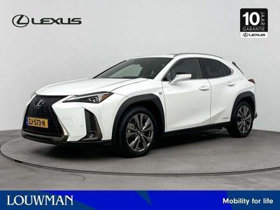 Lexus UX 250h