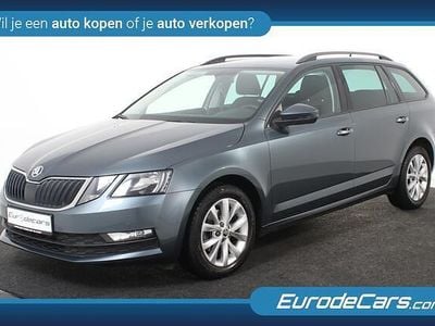 Grijs (metallic) Gebruikt 2019 Skoda Octavia Ambition Stationwagen | € 14.600 (Eerlijke prijs)