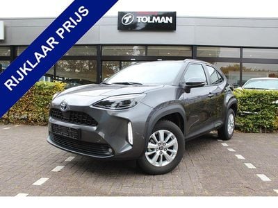 Grijs Gebruikt 2024 Toyota Yaris Cross SUV | € 29.950 (Eerlijke prijs)