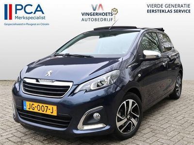 tweedehands Peugeot 108 1.2 Benzine 82 Pk * Superluxe Allure TOP ! * Zwart Leder * Cabrio Top Vouwdak * Navigatie * Parkeer Camera * L.M. Velgen * Stoelverwarming * Climate & Cruise Control * TOP Onderhouden * Cruise Control * Zie foto's *