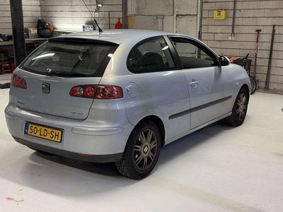 Blauw Occasion 2002 Seat Ibiza Hatchback | € 650 (Eerlijke prijs)