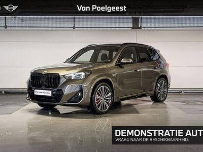 Bruin Nieuw 2026 BMW X1 M Sport SUV | € 69.559