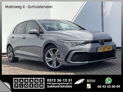 Grijs Gebruikt 2022 VW Golf VIII Business+ Hatchback | € 26.900 (Eerlijke prijs)
