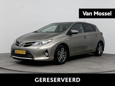 Toyota Auris Hybrid