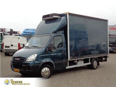 tweedehands Iveco Daily 50c15 + Manual + Carrier + Flower transport + cooling/heating