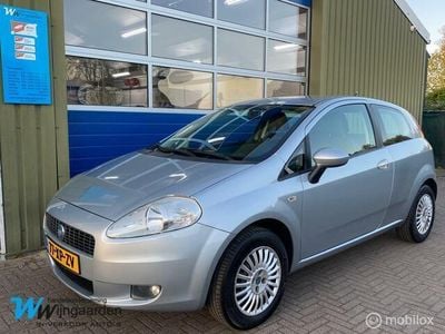 Grijs Occasion 2007 Fiat Grande Punto Dynamic Hatchback | € 2.599 (Eerlijke prijs)
