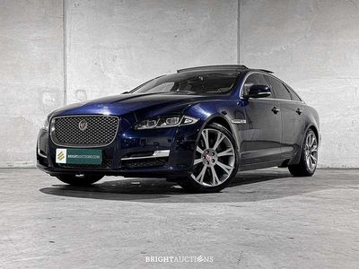 Blauw Gebruikt 2016 Jaguar XJ Premium Luxury Sedan | € 14.098