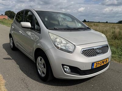 Grijs Gebruikt 2010 Kia Venga Hatchback | € 4.450 (Eerlijke prijs)