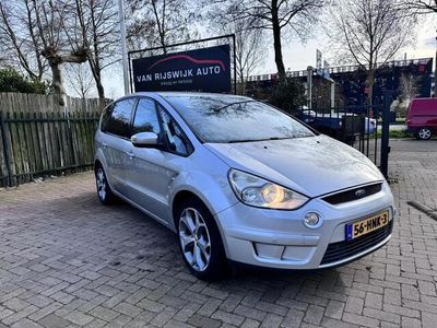 tweedehands Ford S-MAX 2.0 Titanium 5Pers Nav Clima Leder Trekh