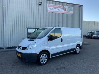 tweedehands Renault Trafic 2.0 dCi T27 L1H1 Eco Airco 3 Zits Trekhaak 2000 kg