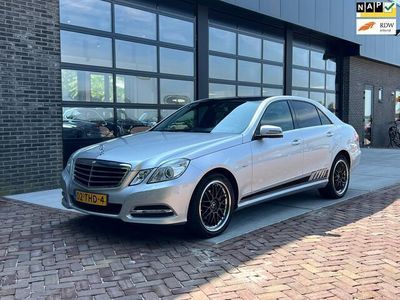 Mercedes E200
