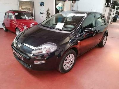 Occasion Fiat Punto Lounge 69 PK (50 kW) 2017 Zwart Hatchback