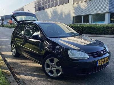VW Golf V