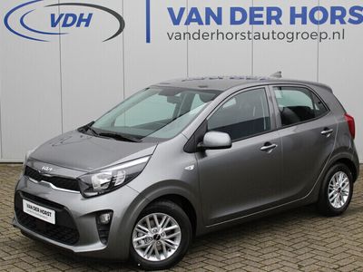 tweedehands Kia Picanto 1.0-67pk DPi DynamicLine 5drs. In nieuwstaat ! Weg