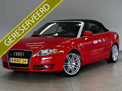 tweedehands Audi A4 Cabriolet 2.0 TFSI Pro Line /CABRIO! /Elek. kap! o-Premium/ /Bi-Xenon! /18"LMV /Trekhaak /LEDER! /Climat /Cruise /Elek. pakket /Radio-CD /Armsteun /Isofix /Mistlampen /PDC.