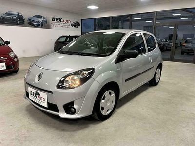 Grijs Gebruikt 2011 Renault Twingo Hatchback | € 4.950 (Eerlijke prijs)