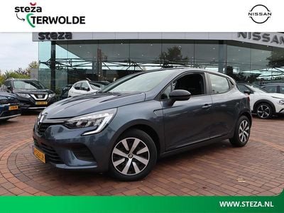 Grijs Gebruikt 2022 Renault Clio V Equilibre Hatchback | € 13.445 (Goede deal)