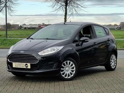 Occasion Ford Fiesta Style 65 PK (47 kW) 2015 Zwart Hatchback