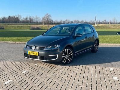 Occasion 2015 VW e-Golf GTE Hatchback | € 9.450 (Goede deal)