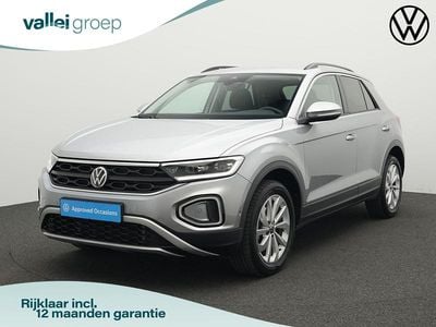 Zilver Gebruikt 2024 VW T-Roc Edition SUV | € 31.900 (Eerlijke prijs)