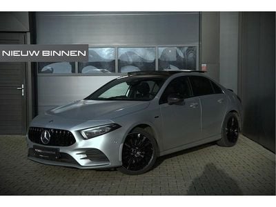 Grijs Gebruikt 2020 Mercedes A250 Advantage Sedan | € 31.740 (Duur)