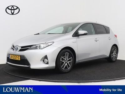 Toyota Auris Hybrid